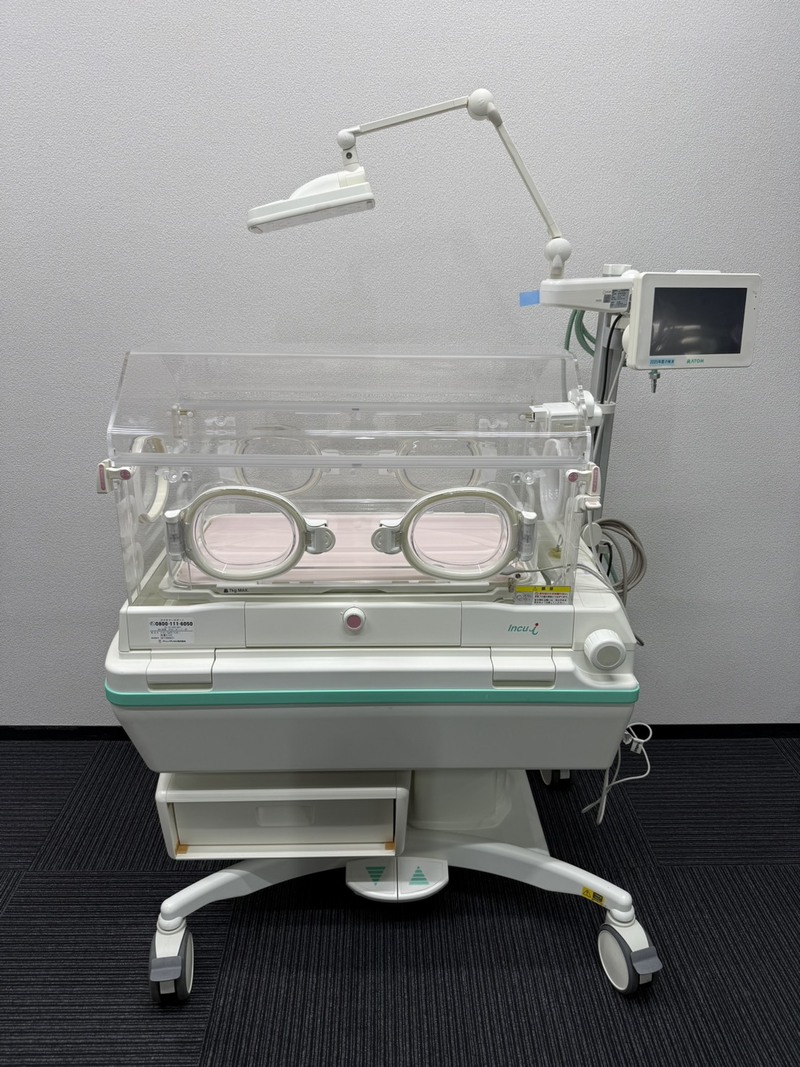 保育器｜アトムメディカル｜インキュiの１枚目写真